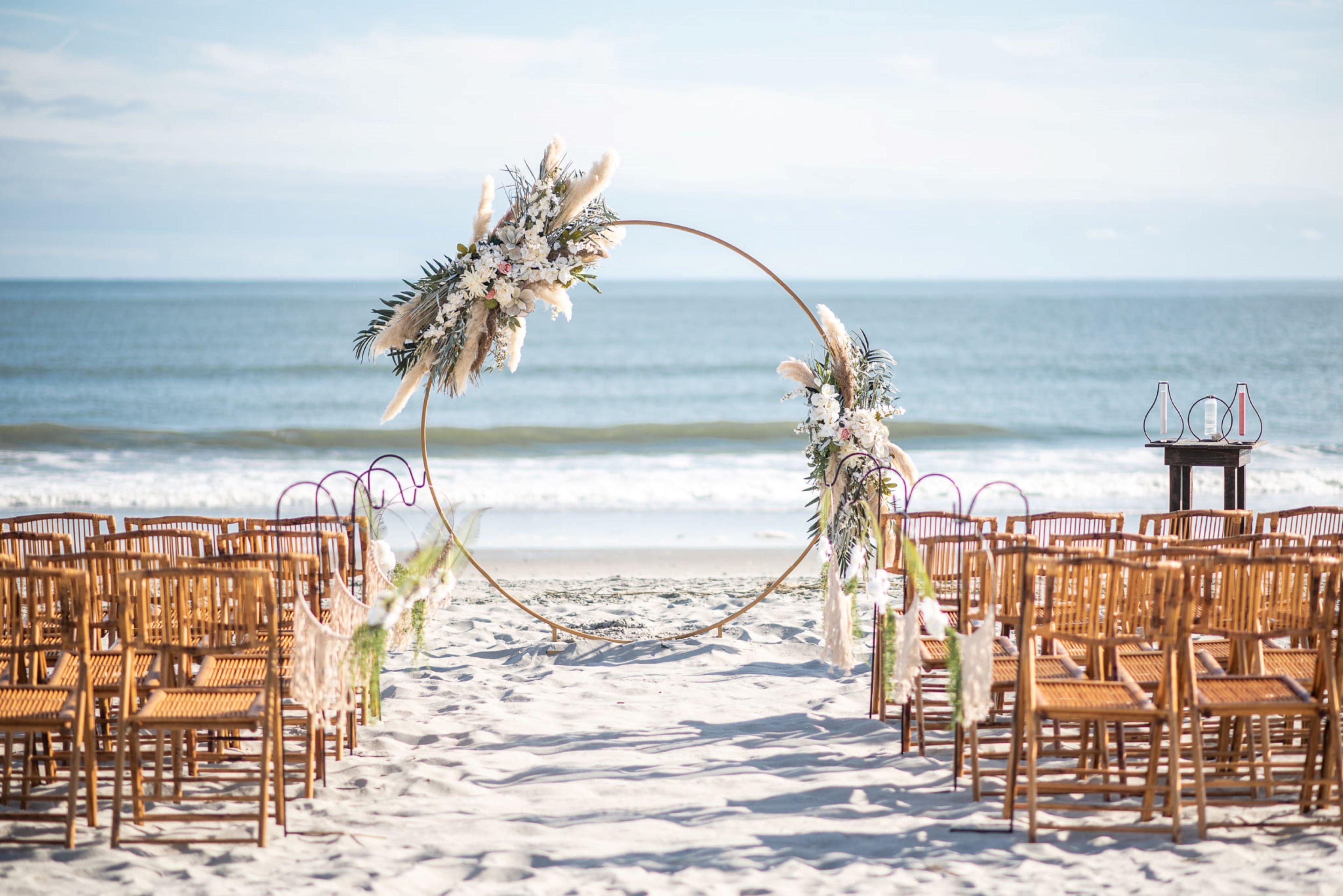 Holiday Inn Resort Oceanfront At Surfside Beach By Ihg Exterior foto