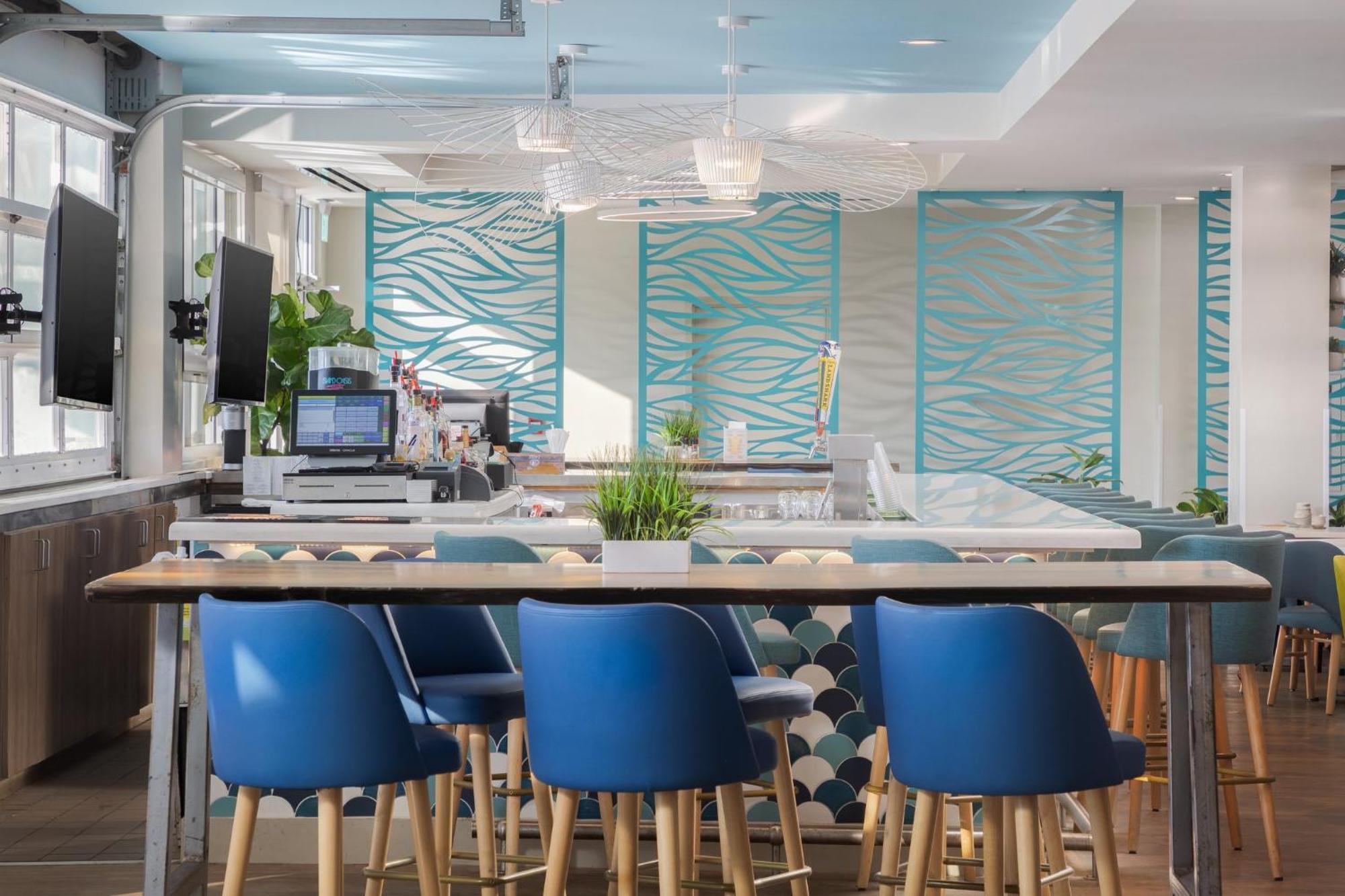 Holiday Inn Resort Oceanfront At Surfside Beach By Ihg Exterior foto