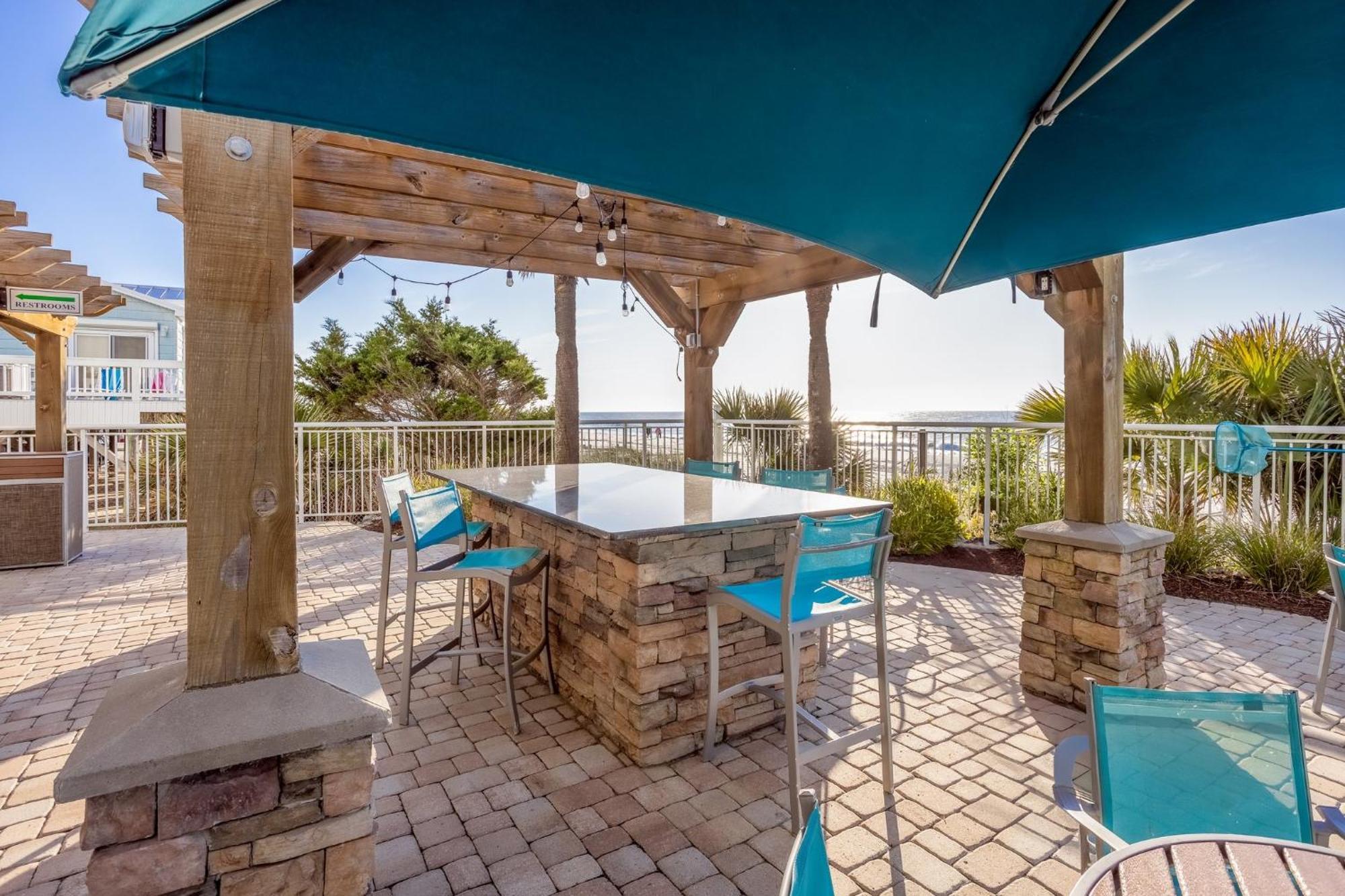 Holiday Inn Resort Oceanfront At Surfside Beach By Ihg Exterior foto