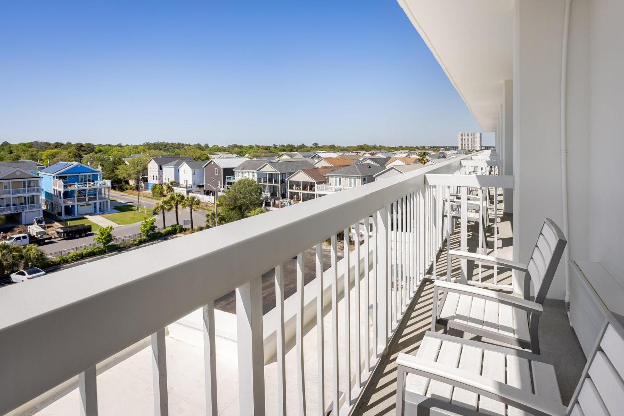 Holiday Inn Resort Oceanfront At Surfside Beach By Ihg Exterior foto