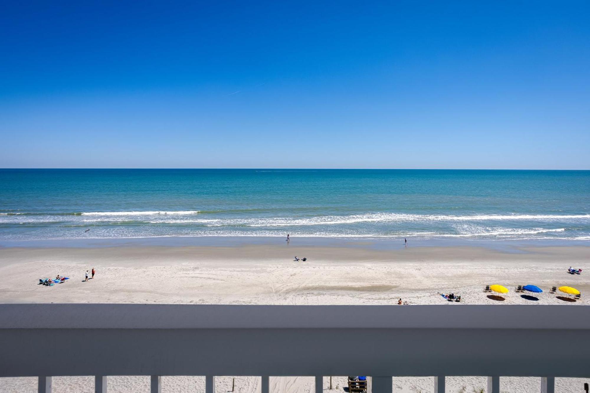 Holiday Inn Resort Oceanfront At Surfside Beach By Ihg Exterior foto